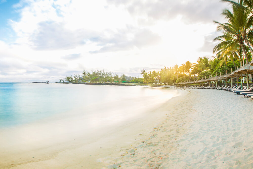 Belle Mare Plage beach