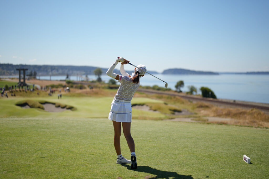 Saki Baba hits her tee shot at the 17th hole