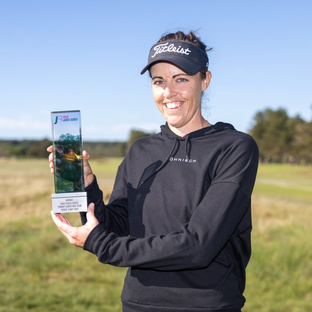 Meghan MacLaren with Rose Ladies Series 2025 Formby Ladies trophy